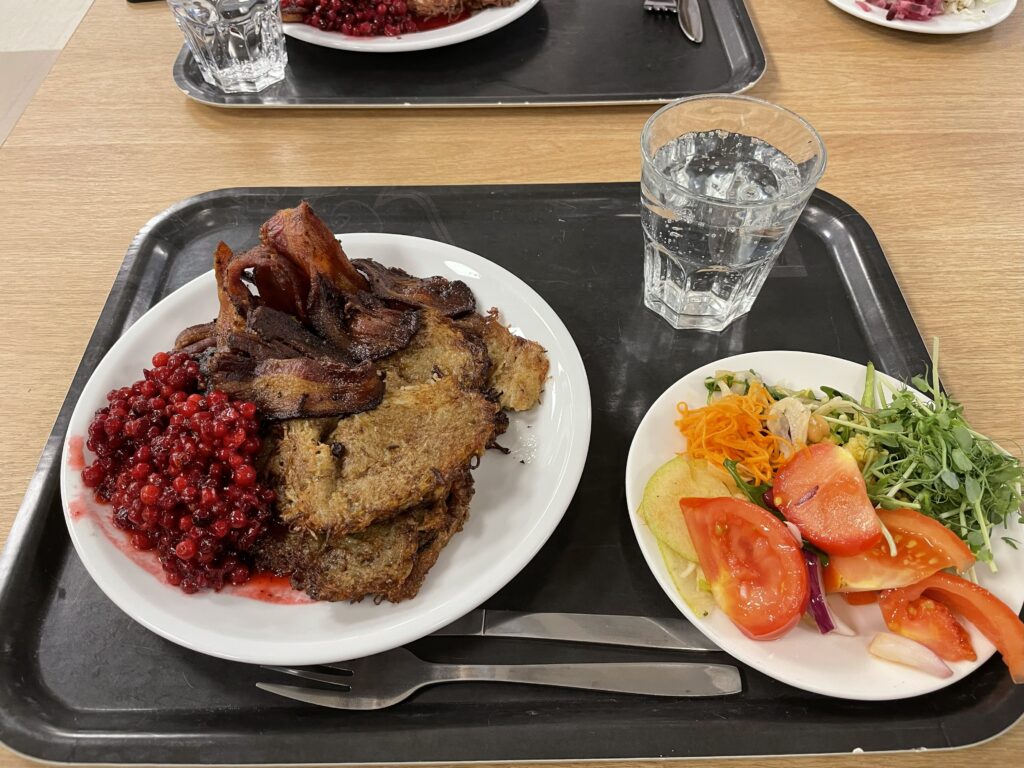 Rårakaとよばれる、ジャガイモで出来たパンケーキ。スウェーデンの定番料理。