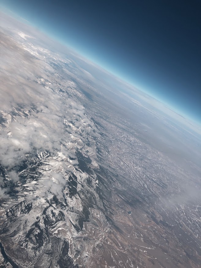 アメリカ上空の飛行機から見たロッキー山脈(2020/2/28撮影)